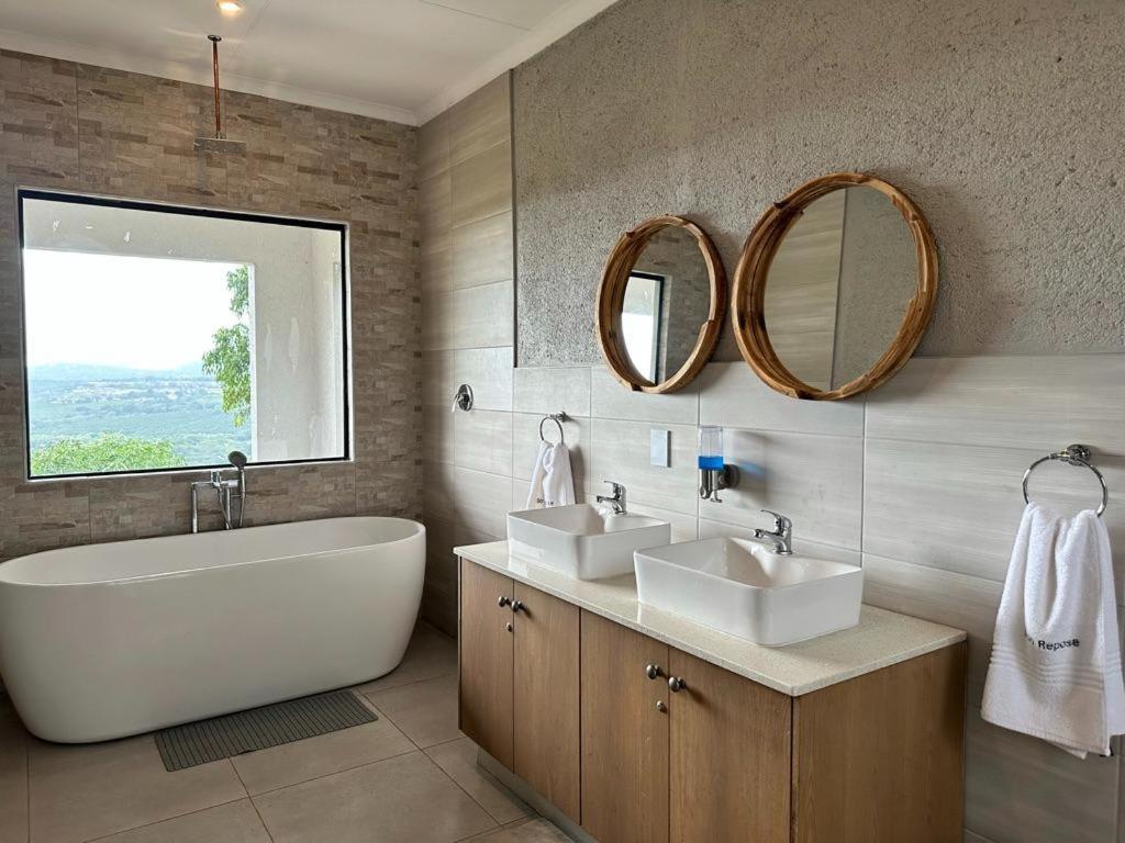 Hazyview Accommodation, Bon Repose Cottages 3&4 Bilik gambar